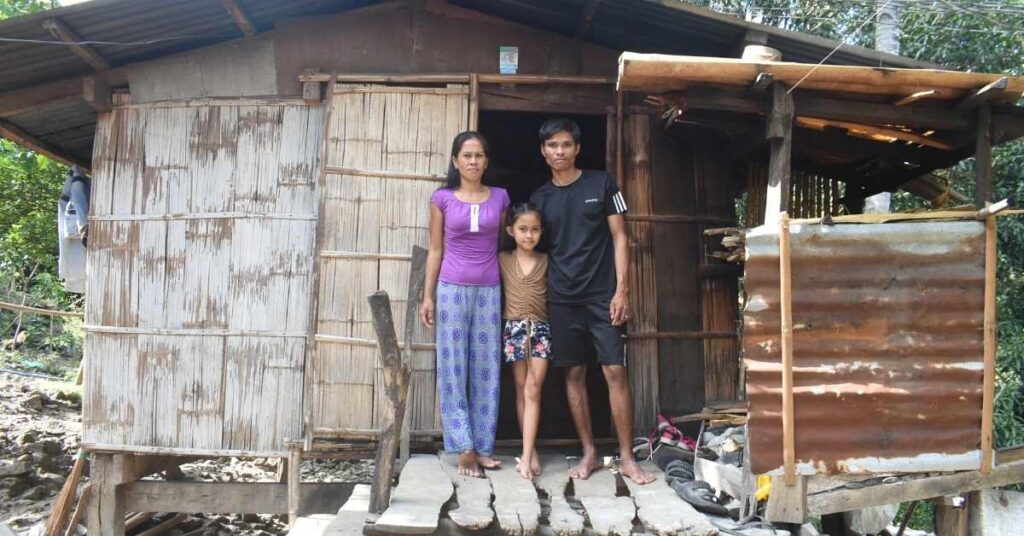 Raoul, Cataract Surgery Recipient and his family