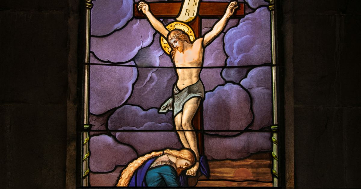 Stained-glass-window-in-Paris-of-Jesus-and-Mary-by-Bill-Gullo.jpg